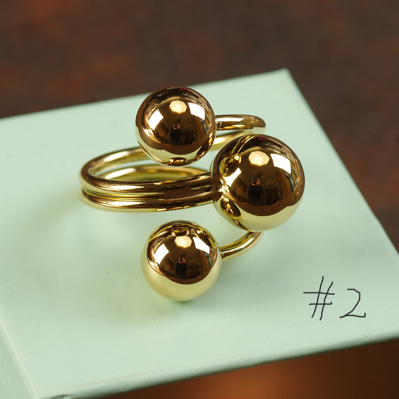 Gold Unique Irregular Ring