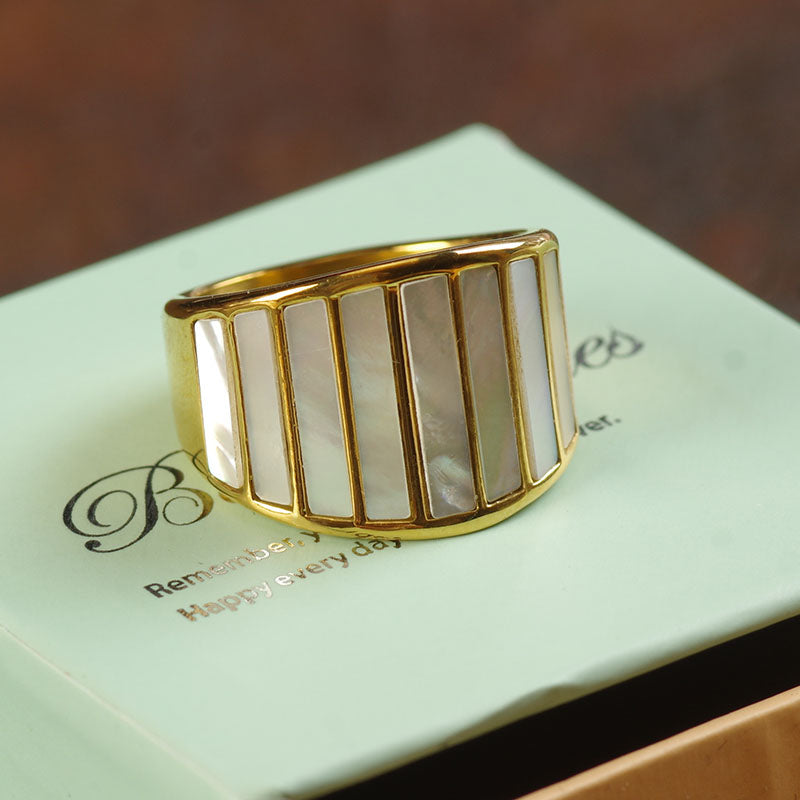 Chunky Mother of Pearl Ring