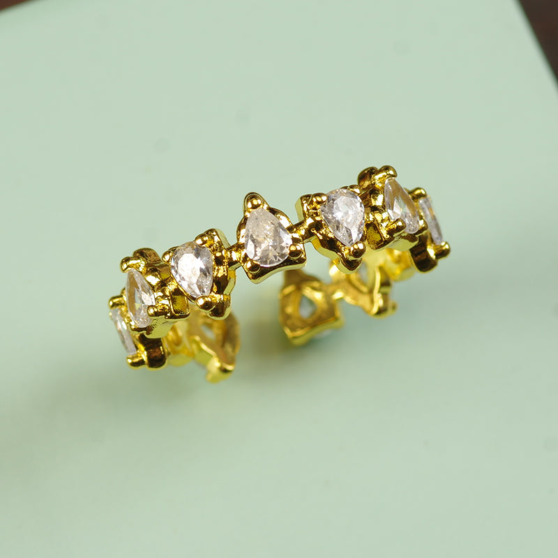 Stackable Baroque Solitaire Ring