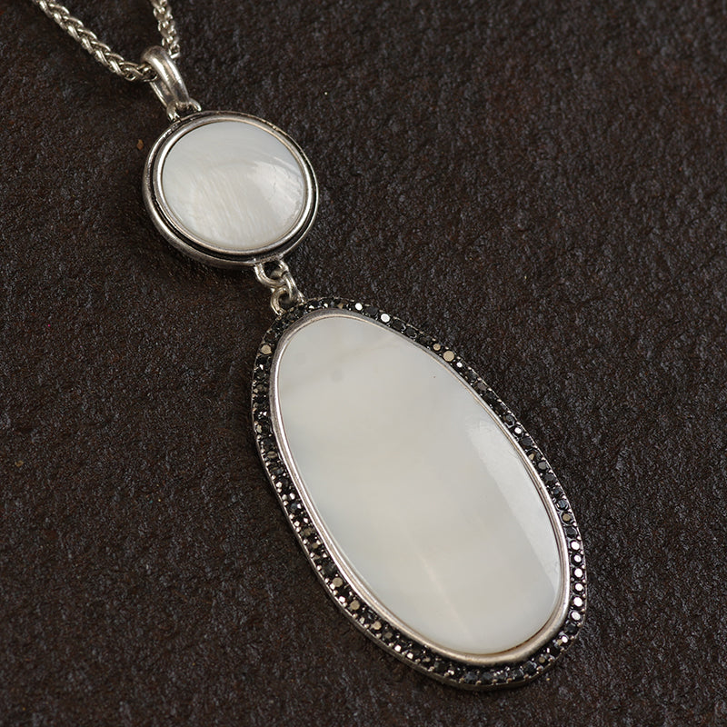Mother of Pearl Vintage Style Pendant Necklace