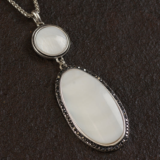 Mother of Pearl Vintage Style Pendant Necklace