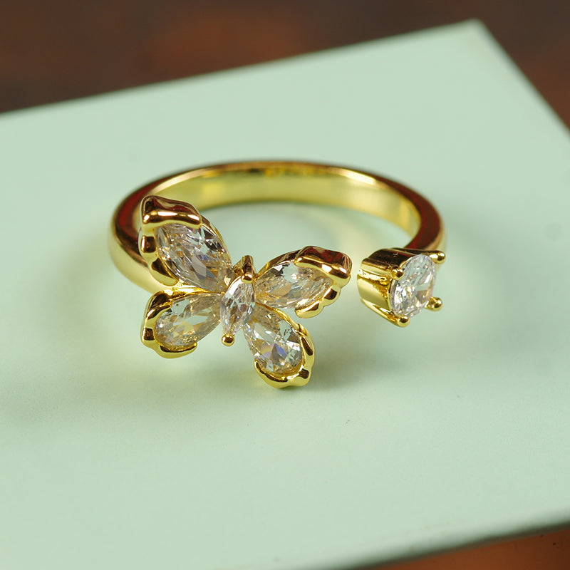 Stackable Baroque Solitaire Ring