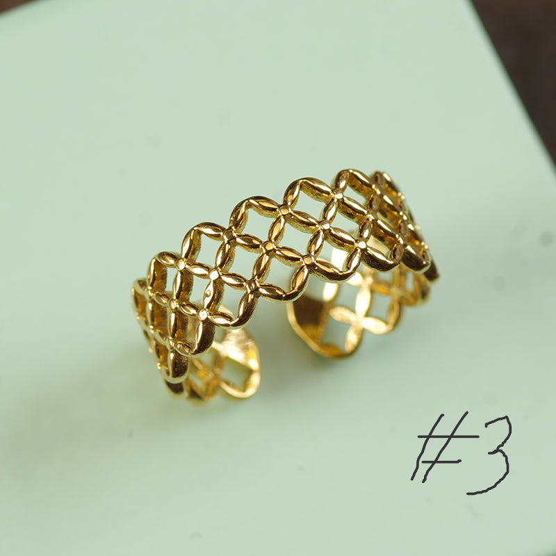 Gold Hollow Band Ring