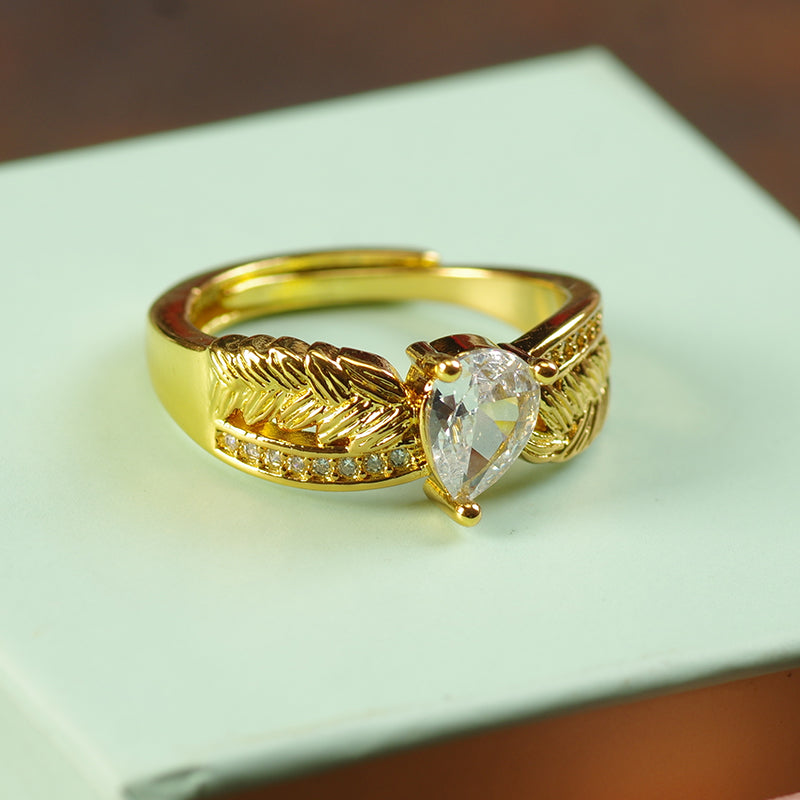 Stackable Baroque Solitaire Ring