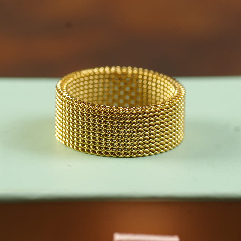 Gold Hollow Band Ring